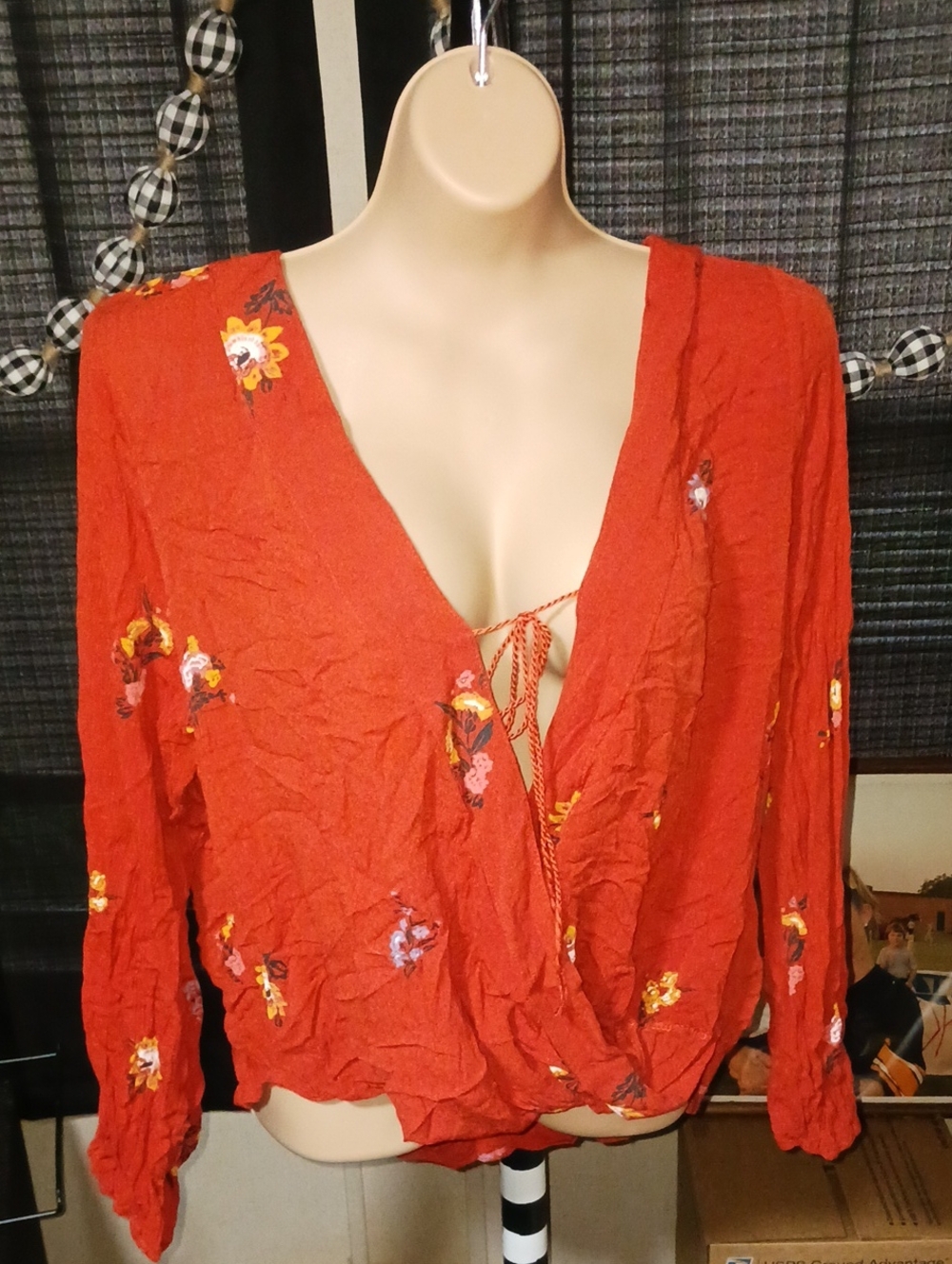 Mossimo Supply Co. Rust Red Floral Tie-Front Wrap Blouse